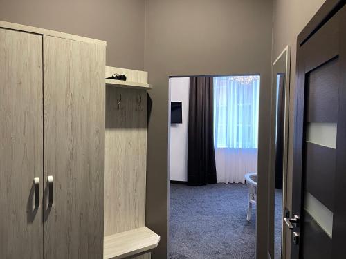 Готельно-рестораний комплекс Silver (Готельно-ресторании комплекс Silver) in Ivano-Frankivszk