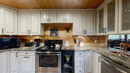 Snoring Bear cabin - image 7