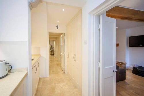The Bath Retreat - City Centre - Parking, Bath (photo 7)