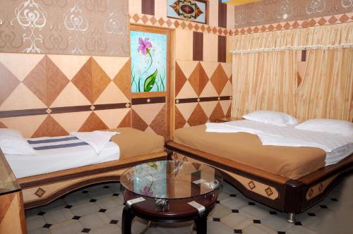 Hotel Shri Swarna's Palace - A Business Class Hotel