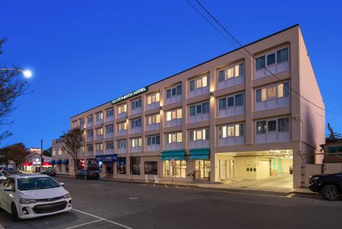 Brighton Suites Hotel - 숙소 외관
