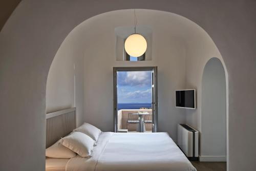 Old Castle Oia by Mr and Mrs White Room Type - Jetted tub Suite Sea View