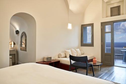 Old Castle Oia - image 14