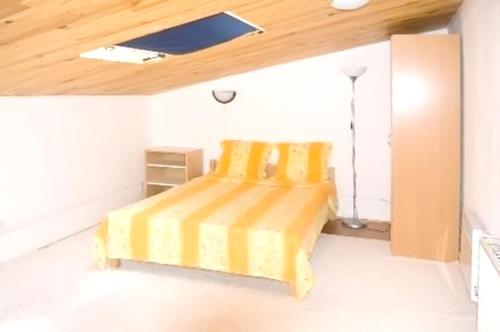 Appartement de 3 chambres avec piscine partagee jardin amenage et wifi a Berre les Alpes