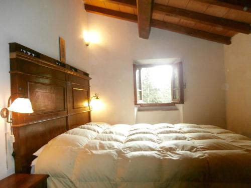 One bedroom house with shared pool furnished garden and wifi at Bibbiena