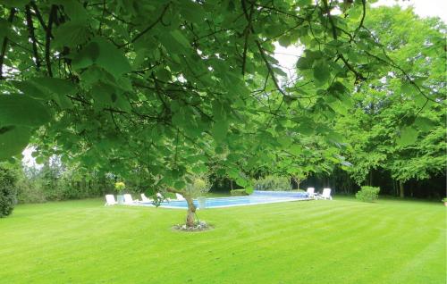 House with 2 bedrooms in Saint Branchs with shared pool furnished garden and WiFi - image 9