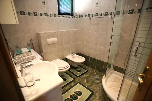 Apartments Ivona 2 - image 2