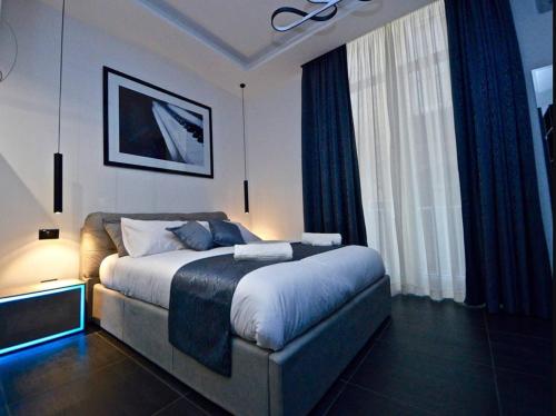 Modern Apartment in Napoli + Balcony