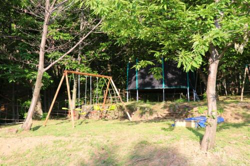 Chalet with 3 bedrooms in Gravieres with wonderful mountain view shared pool furnished garden - image 11