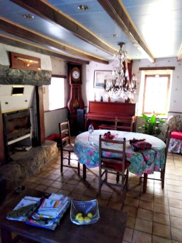 Maison de 3 chambres a Mesquer avec piscine privee jardin clos et WiFi a 1 km de la plage gîte à louer Pénestin