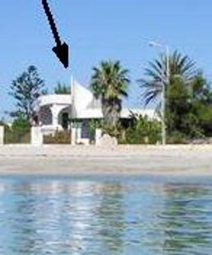 House with 3 bedrooms in Mazara del Vallo with furnished terrace 10 m from the beach - image 7