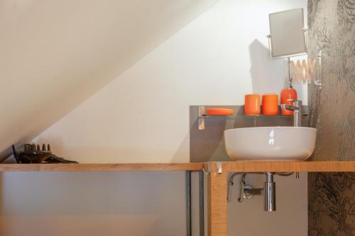 Apartment with 4 bedrooms in Alpes d'huez with wonderful mountain view furnished balcony and WiFi - image 12