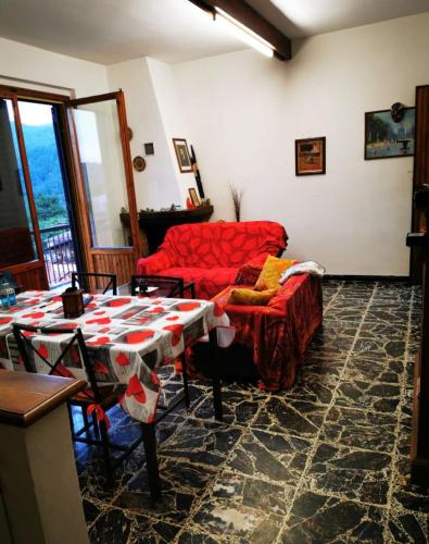  One bedroom appartement with enclosed garden and wifi at Tosi in Tosi