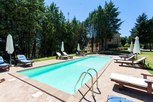 . 2 bedrooms appartement with shared pool and furnished garden at Ramazzano Le Pulci