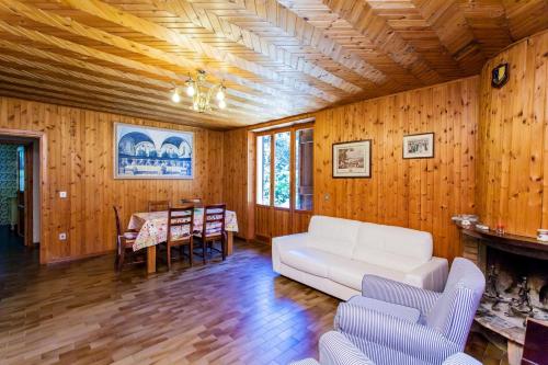  Charming Apartment in Ramazzano 110 m² Shared Pool in Ramazzano