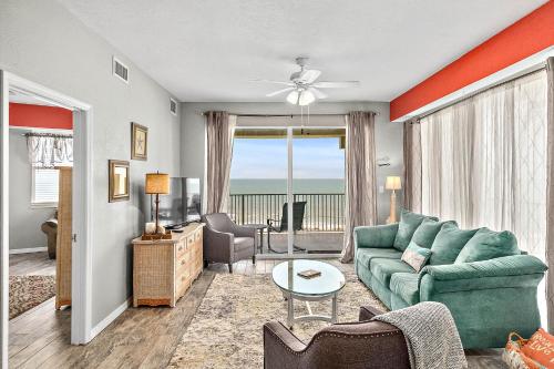 Ocean Front Top Floor corner Penthouse condo in Surf Club will sleep up to 6 in Daytona Beach Városközpont