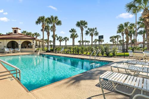 Ocean Front Top Floor corner Penthouse condo in Surf Club will sleep up to 6 in Daytona Beach Városközpont