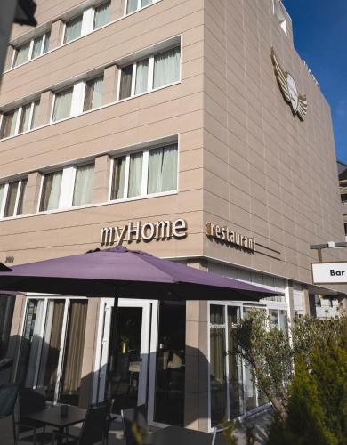 My Home Hotel - Free Parking - image 4