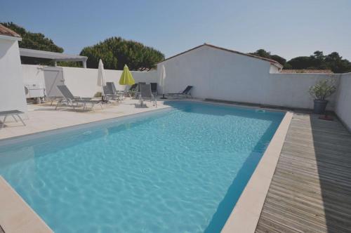 Charmante location dans résidence avec piscine gîte à louer Le Bois-Plage-en-Ré