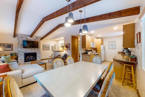 Breckenridge Hideaway - main image