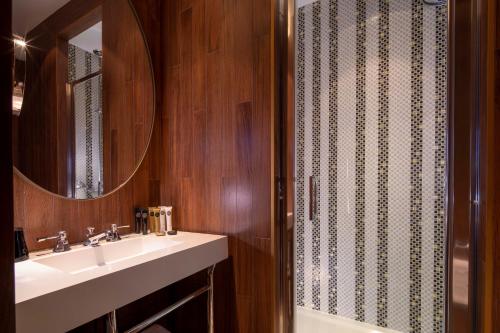 Hotel Maison Fl – Paris, TX