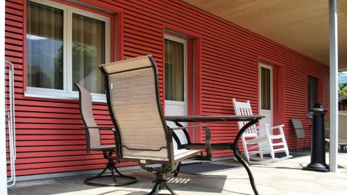 Swiss Inn & Apartments - image 4