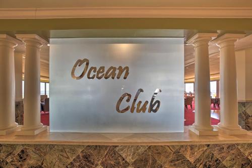 Oceanfront Resort Condo Maisons Sur Mer! - image 2