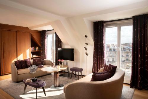 can't be missing when looking for a hotel with best view of Eiffel Tower