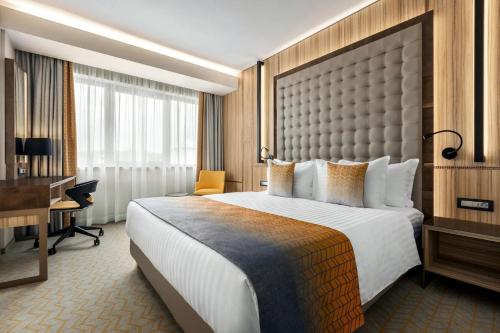 Ramada by Wyndham Ramnicu Valcea - image 4