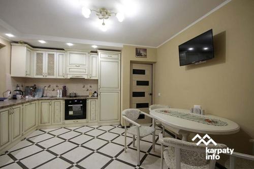 Гiрська Роса