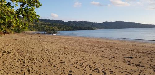 Joli F3 à une minute de la plage (Joli F3 a une minute de la plage) in 馬穆楚