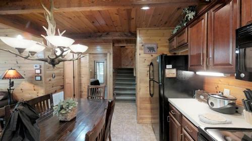 Leisure Time Cabin - image 9
