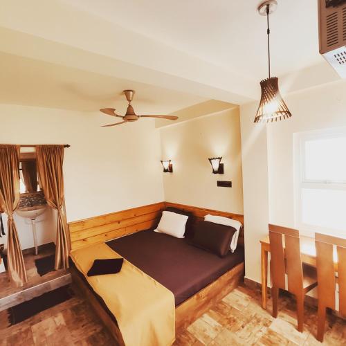 Little Island (Beach Cafe & Guest House) - image 5