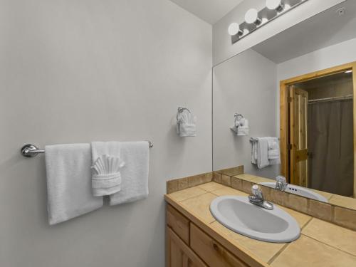 Twin Elk Lodge B5 townhouse - image 6