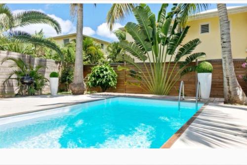 Villa Magellan, walkable Orient Bay beach, private pool - Location, gîte - La Baie-Orientale