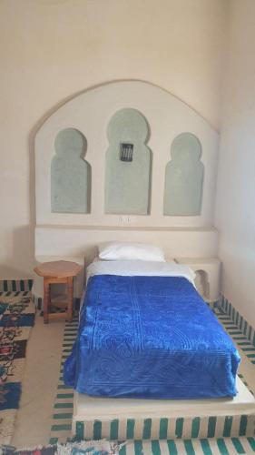 1 twin bed