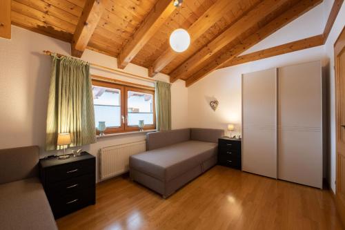 Alpen Chalet - image 13