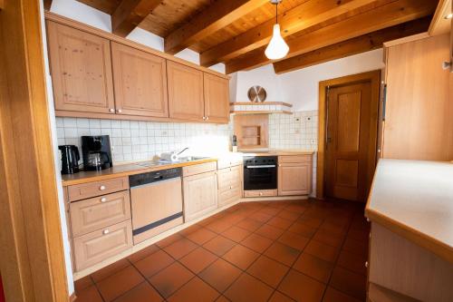 Alpen Chalet - image 12