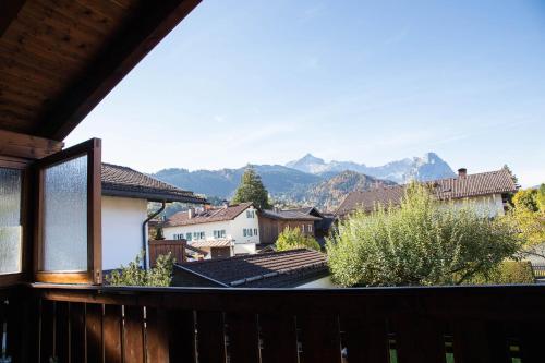 Alpen Chalet - image 7