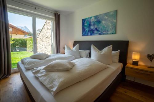 Mountain Lodge - main image