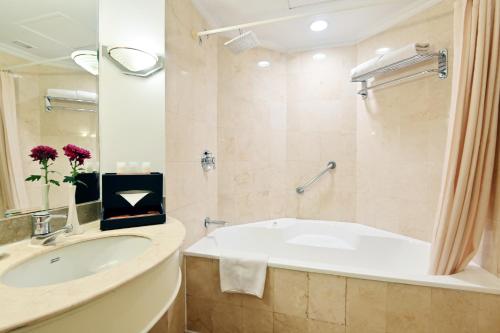 Aryaduta Makassar Room Type - Terrace Room
