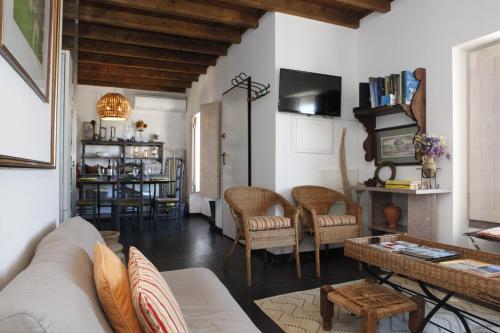 Közös társalgó / TV, Mira Guincho house with sea view and garden, Cascais in Malveira da Serra