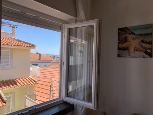 Relaxing apartment in the heart of Cascais - image 10