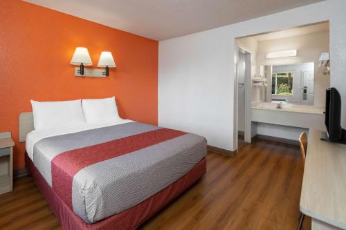 motel 6 sepulveda ca los angeles van nuys north hills