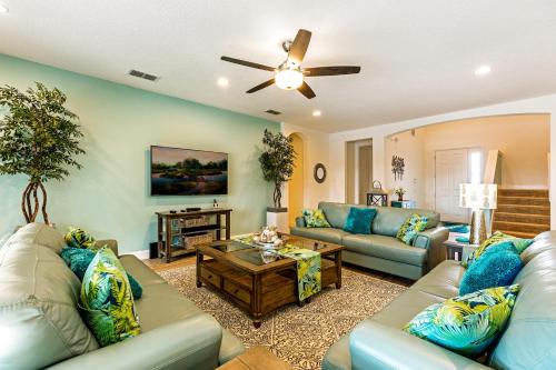 South View Villa- 9 bedrooms private pool and spa resort style amenities amazing location! - image 2