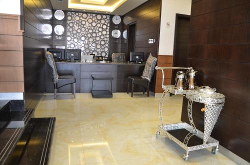 Лоби, Reef Hotel Aparts (Tabasum Group) in Аджман