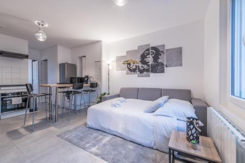 Appartement rénové proche gare de Saint Nazaire - image 11