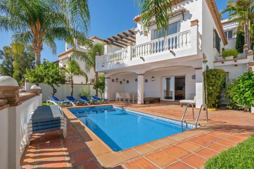 House with 4 bedrooms in Almunecar with wonderful sea view private pool furnished terrace 400 m from the beach Almuñécar