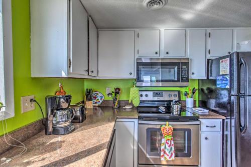 Beach Lovers Haven Oceanfront Condo with Pool