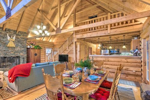 Superb Linville Mountain Cabin with Wraparound Decks in Linville, USA